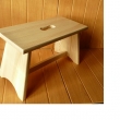 stolička dřevěná